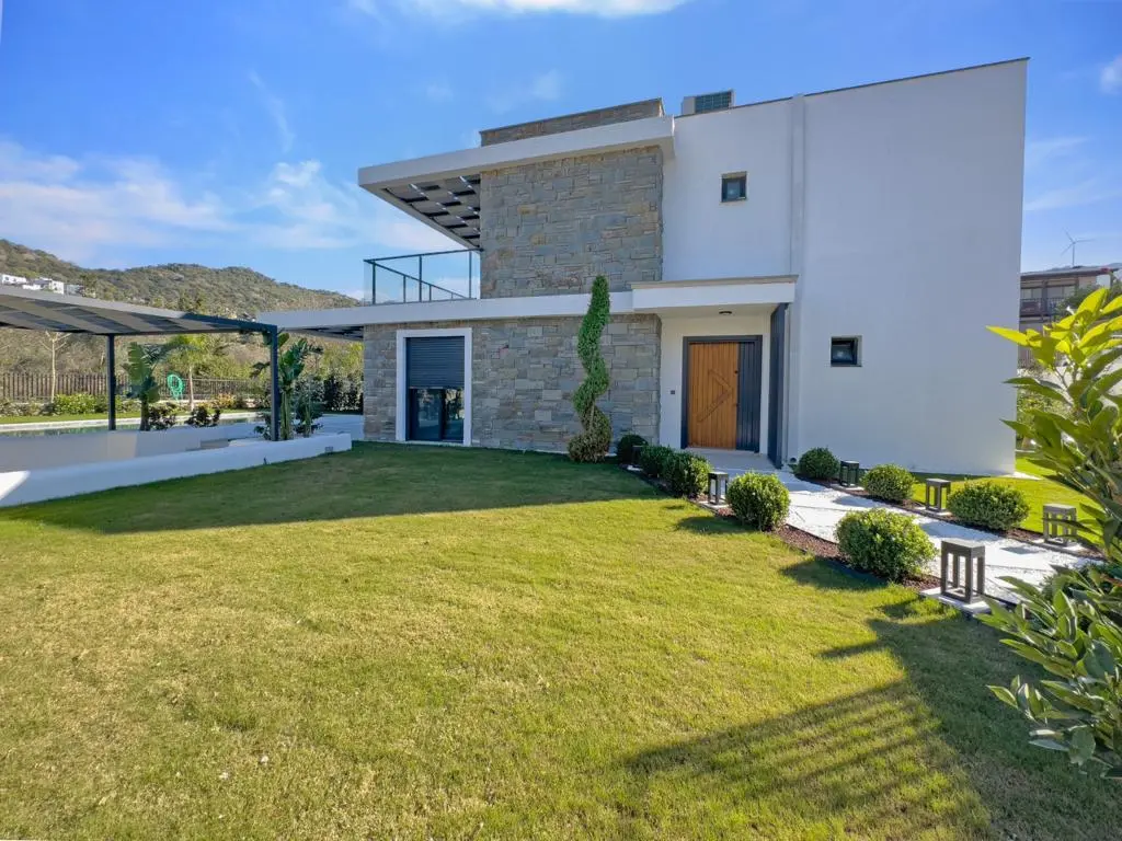 Property in Yalikavak